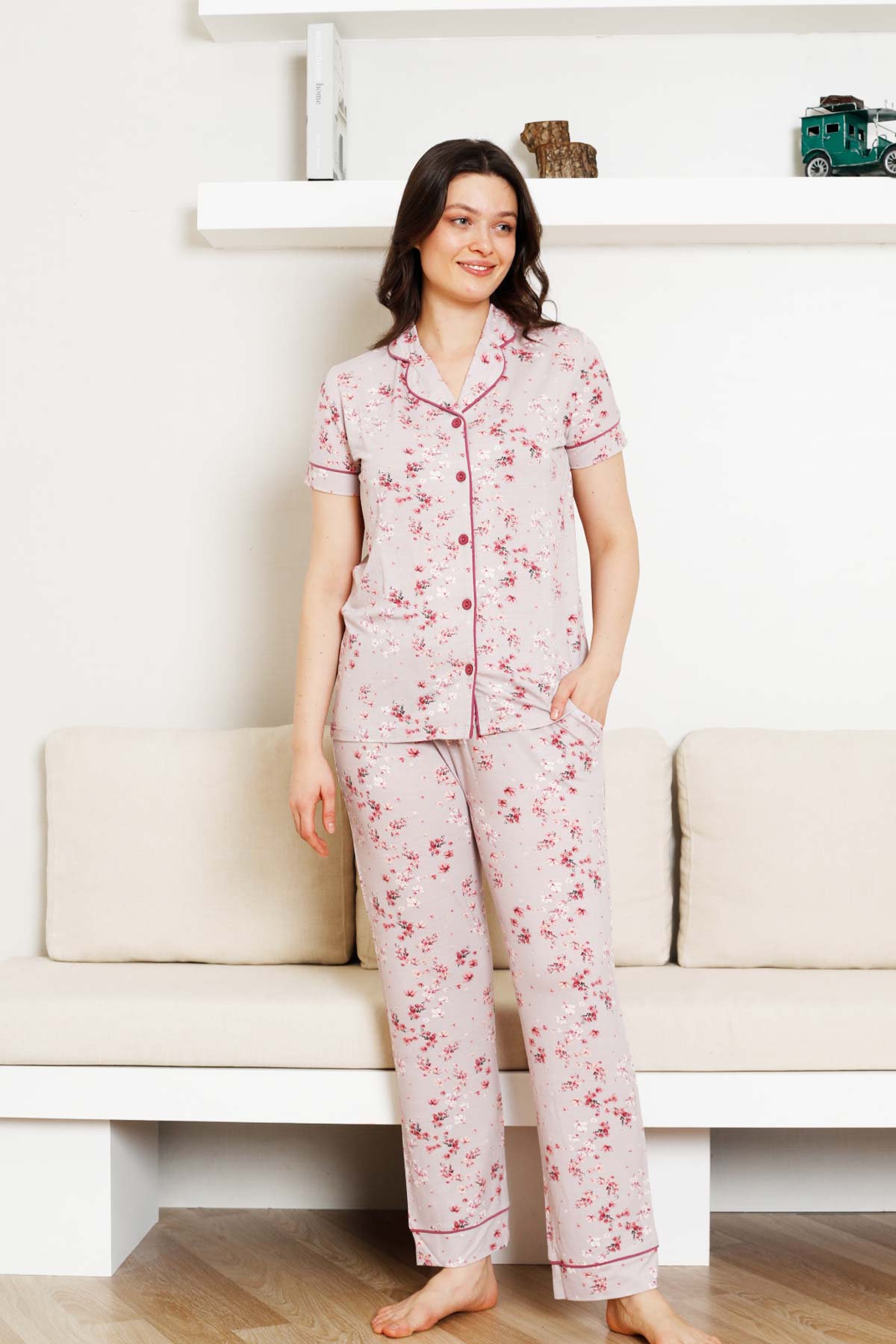Önden%20Düğmeli%20Kadın%20Pijama%20Takımı%20-%20Kısa%20Kol%20Likralı%20Rink%20Viskon%202844KY