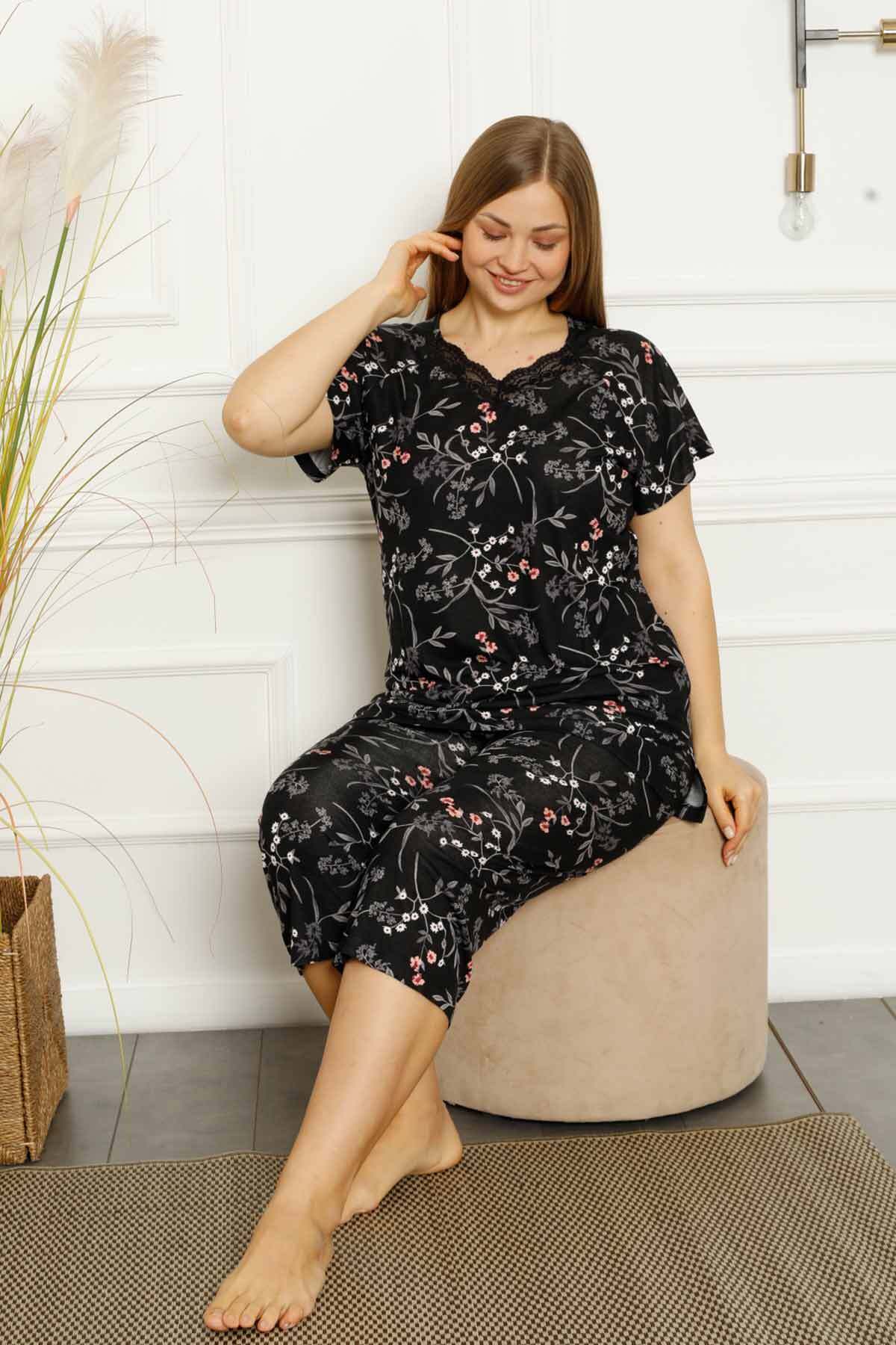 Büyük Beden Bahar Dalı Bermuda Bayan Pijama Takımı 2707BB