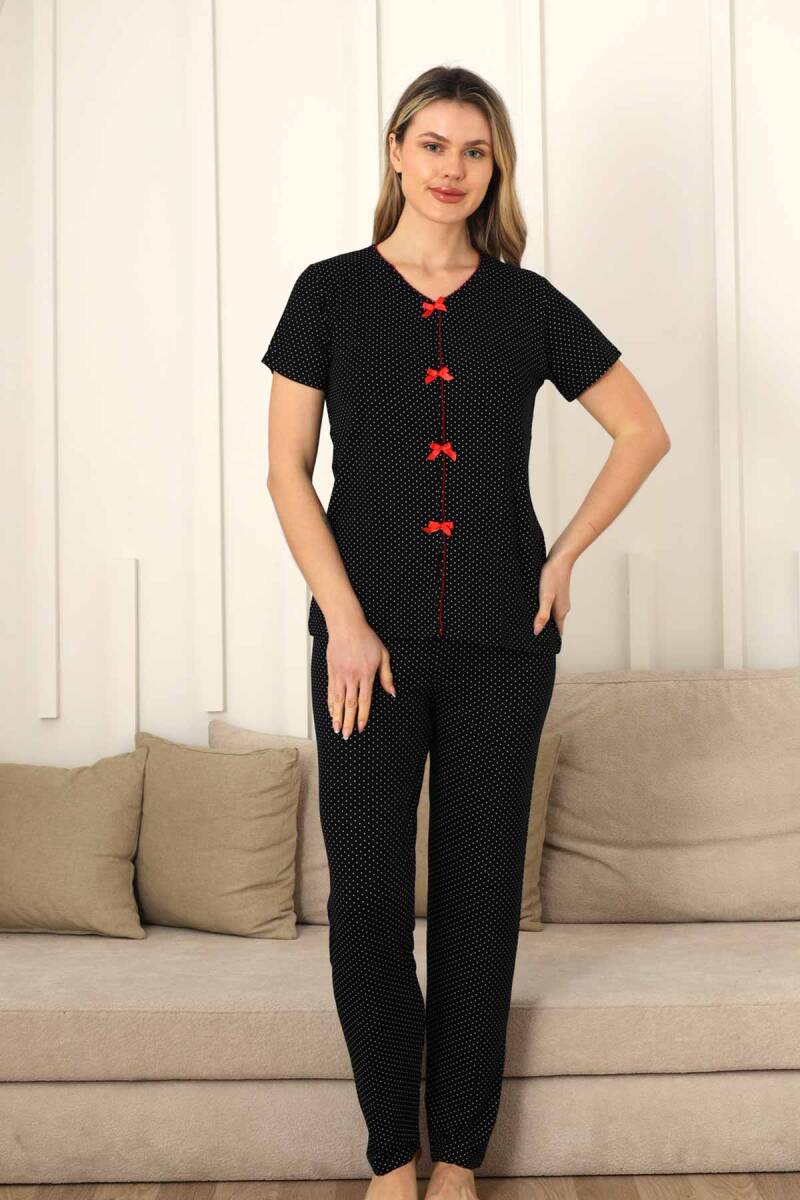 Fiyonklu%20Kadın%20Pijama%20Takımı%20-%20Siyah%20Puantiyeli%20Kısa%20Kol%20Likralı%202828KY