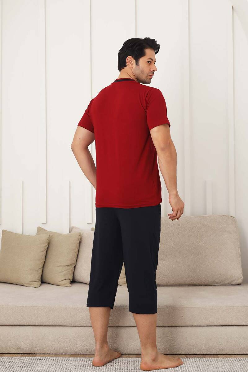 Erkek%20Pijama%20Takımı%20-%20Bordo%20Arma%20Nakışlı%20Likralı%20V%20Yaka%20Bermuda%201212B