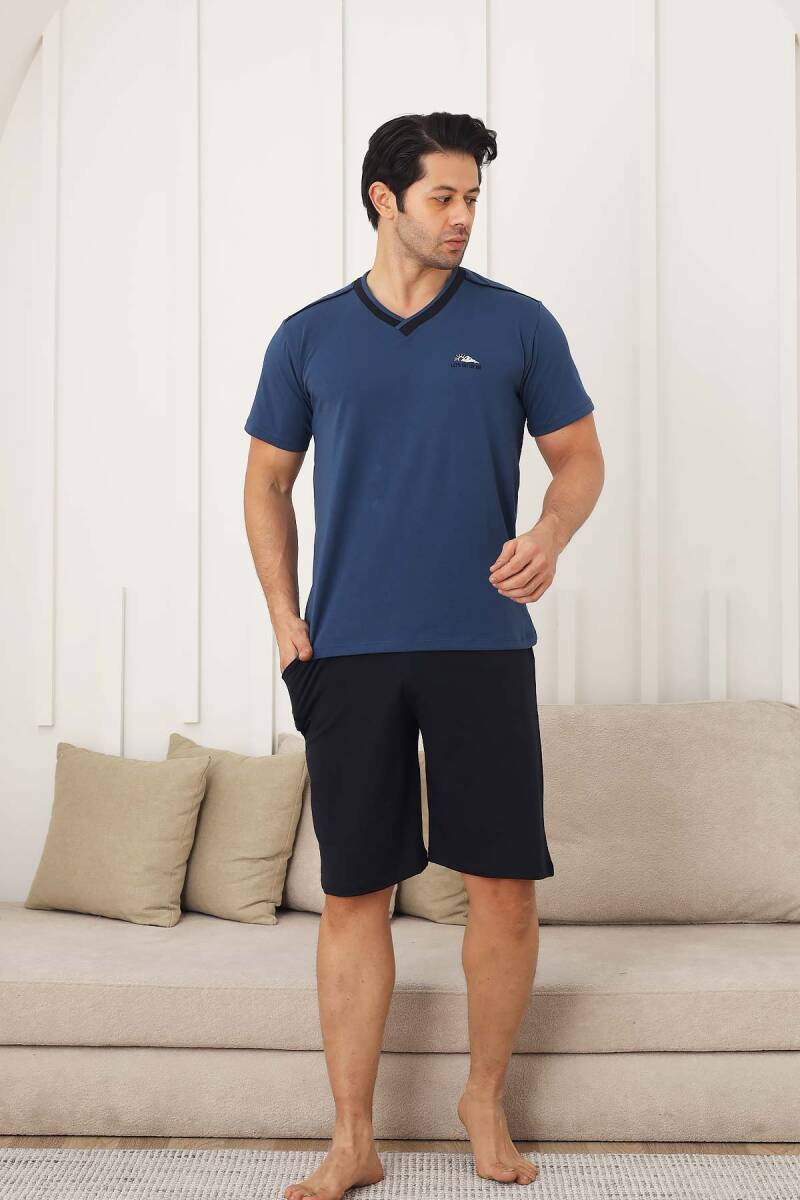 Erkek%20Pijama%20Takımı%20-%20İndigo%20Arma%20Nakışlı%20Likralı%20V%20Yaka%20Şort%20Takım%201212ŞT