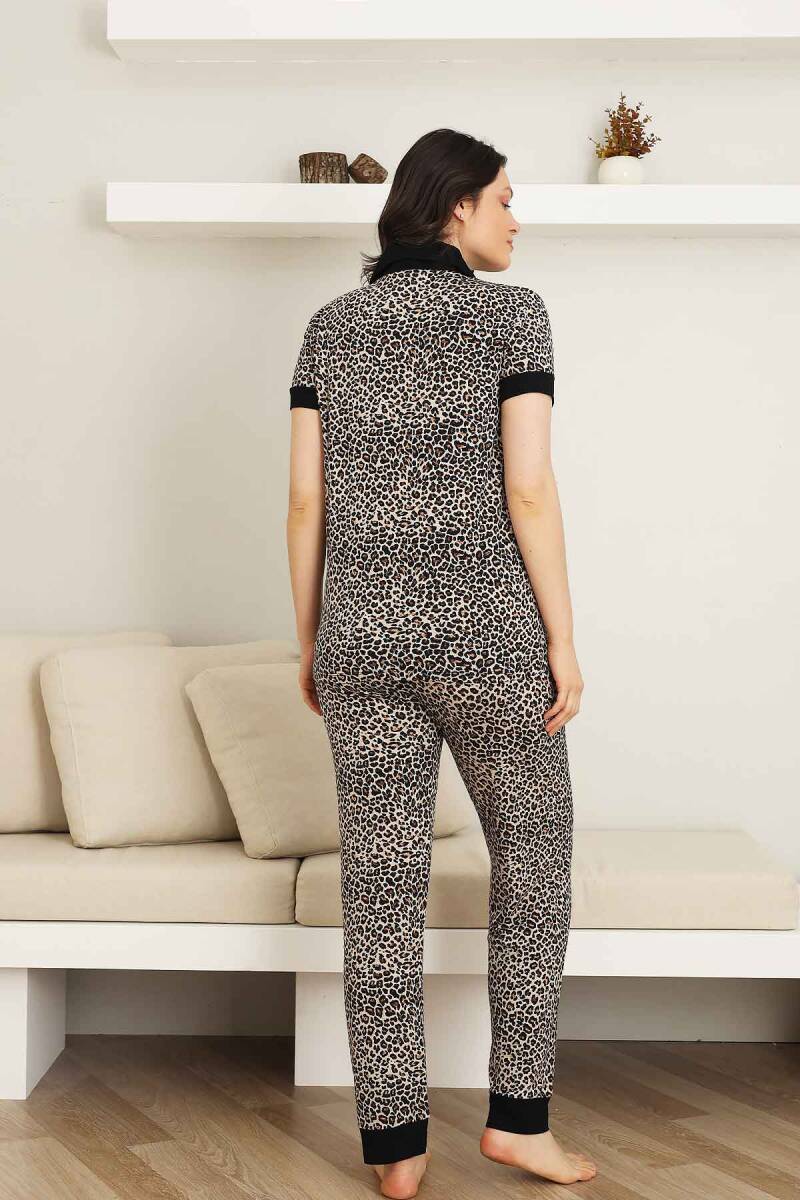 Leopar%20desenli%20Kadın%20Pijama%20Takımı%20-%20Bambu%20Likralı%20Kumaş%20%20Önden%20düğmeli%20Kısa%20Kol%202719KY