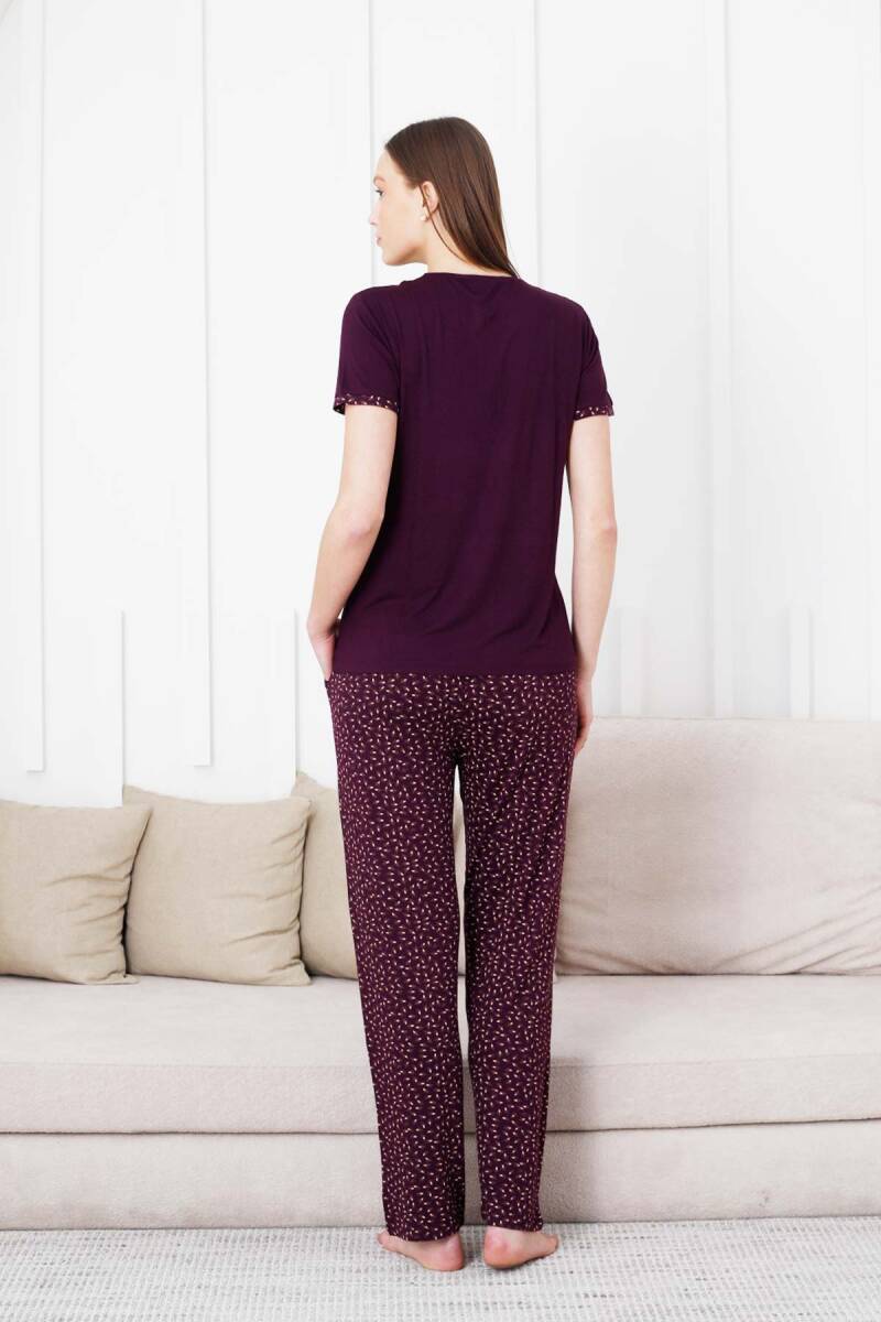 Nakışlı%20Kadın%20Pijama%20Takımı%20-%203%20Düğmeli%20Kısa%20Kol%20Likralı%20Bambu%20Viskon%20%202838KY