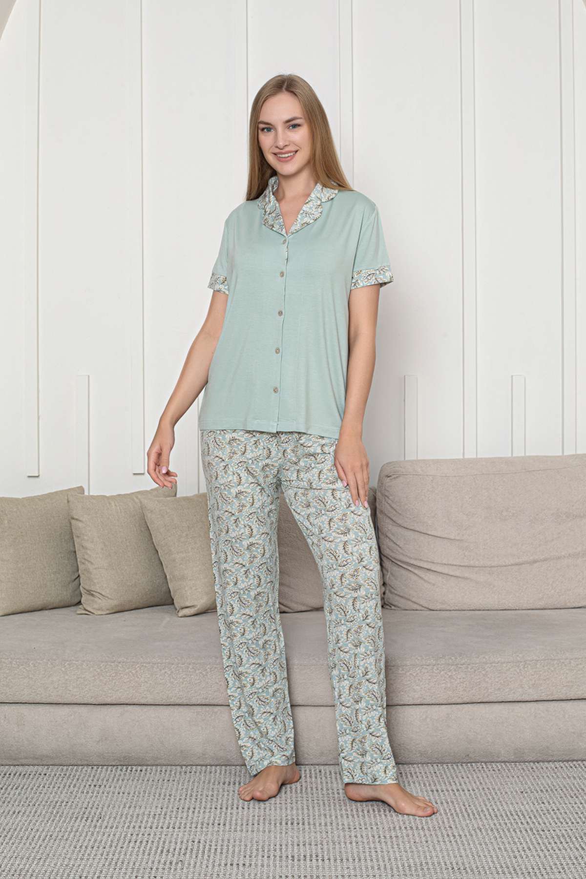 Önden Düğmeli Kadın Pijama Takımı - Su Yeşili Kisa Kol Likralı Rink Viskon 2872KY