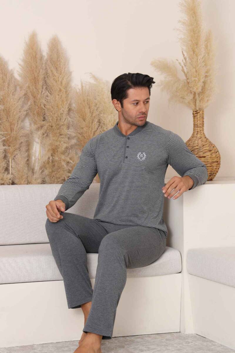 Erkek Pijama Takımı - Antrasit Çizgili Arma Nakışlı Likralı Uzun Kollu Penye 1219UY