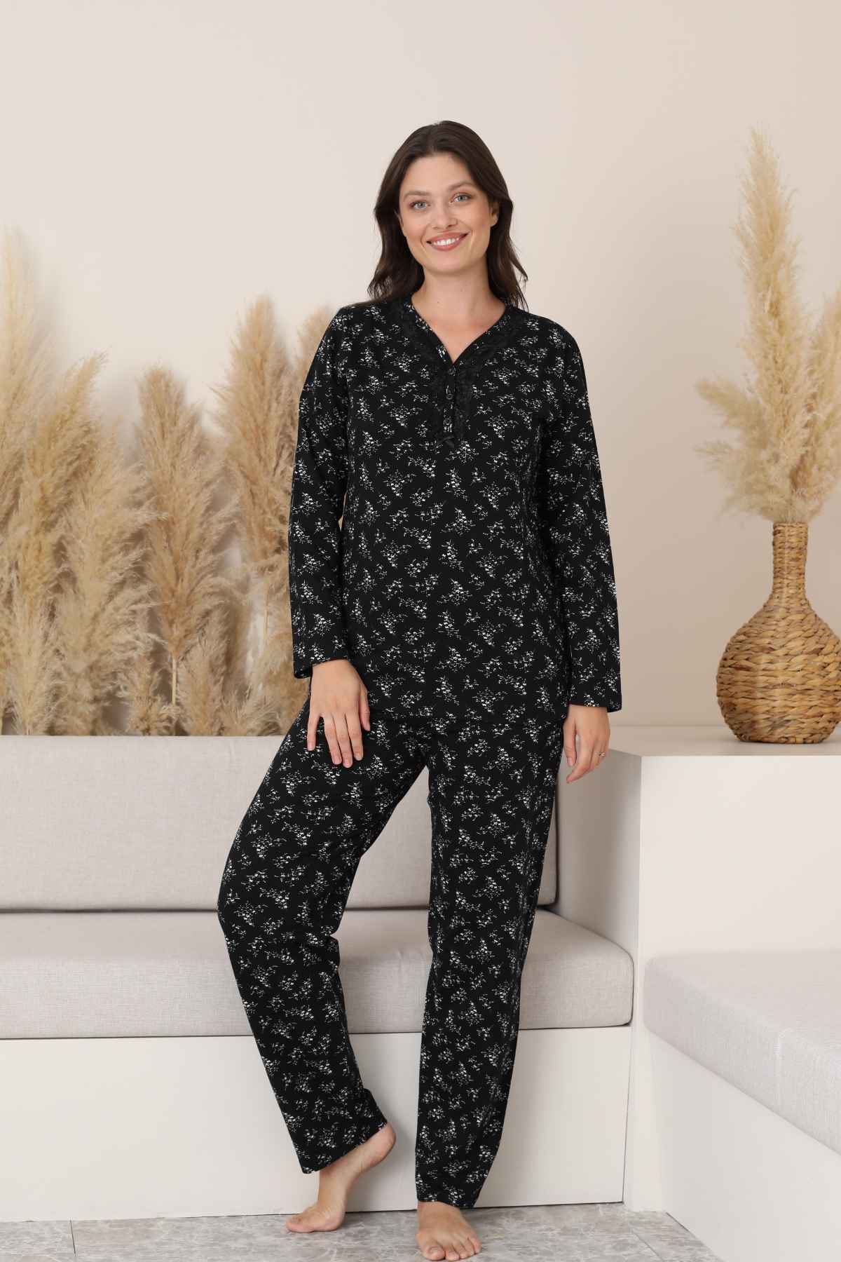 Kadın Pijama Takımı - Siyah Çiçek Desen Uzun Kollu Likralı Pamuk 2882UK