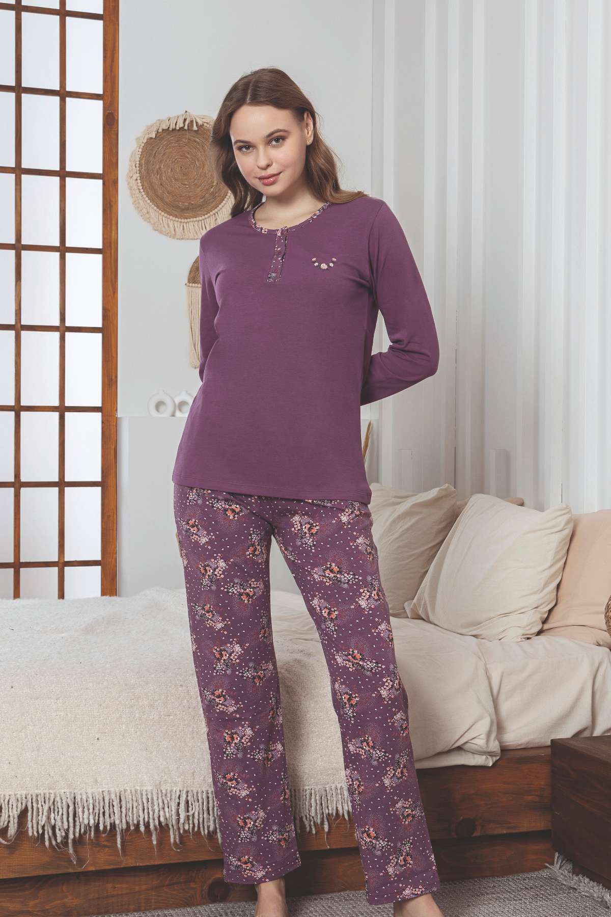Kadın Pijama Takımı - Mürdüm Çiçek Desenli Uzun Kollu Likralı Pamuk 2892UKL