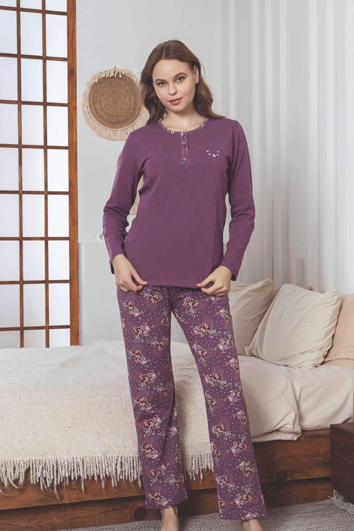 Kadın Pijama Takımı - Mürdüm Çiçek Desenli Uzun Kollu Likralı Pamuk 2892UKL