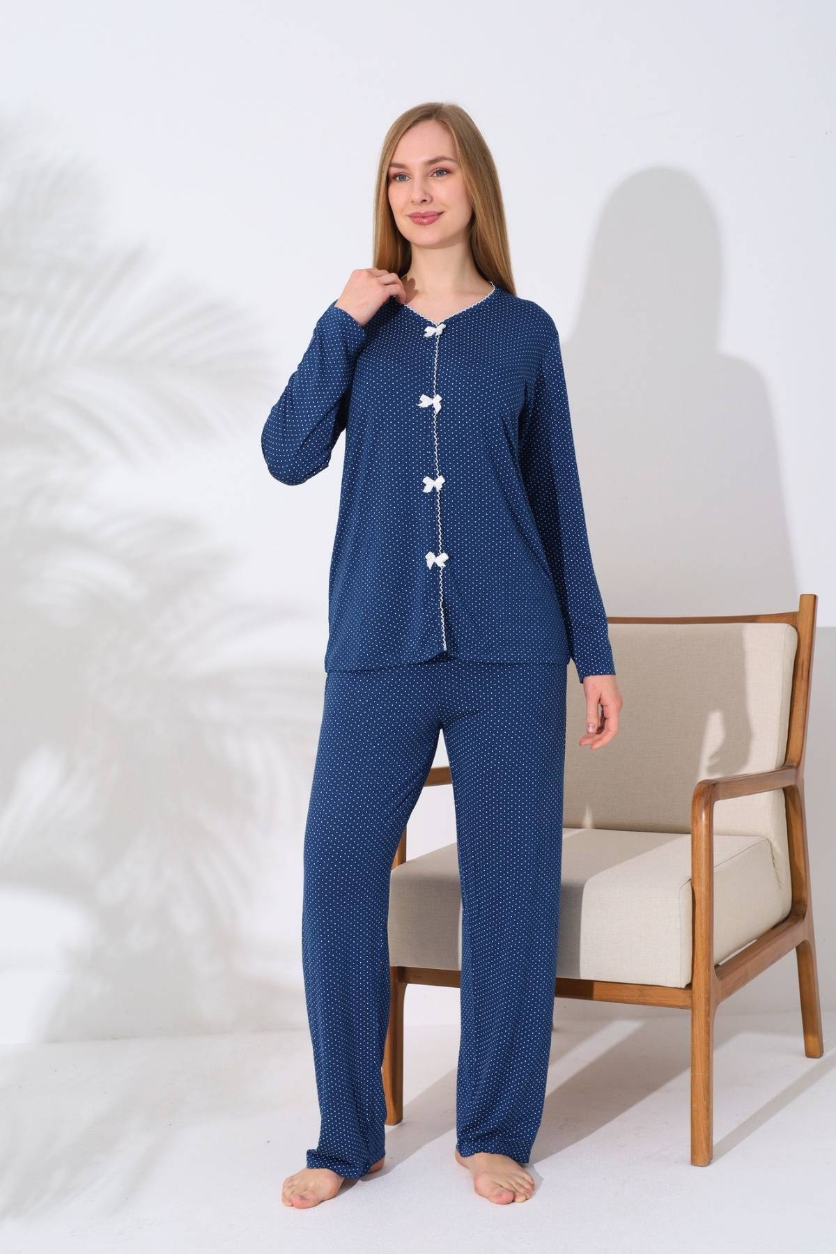 Kadın Pijama Takımı - İndigo Puantiyeli Önden Düğmeli Uzun Kollu Likralı 2828UY