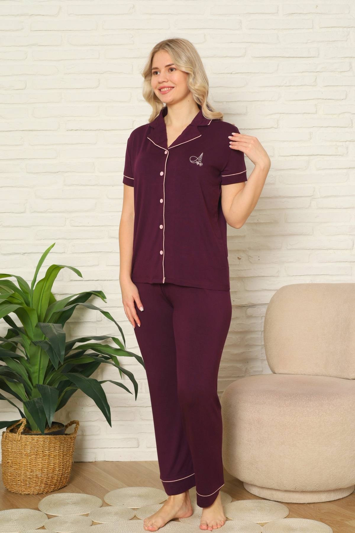Kadın Pijama Takımı - Mor Önden Düğmeli Kısa Kollu Likralı Viskon 2782KY