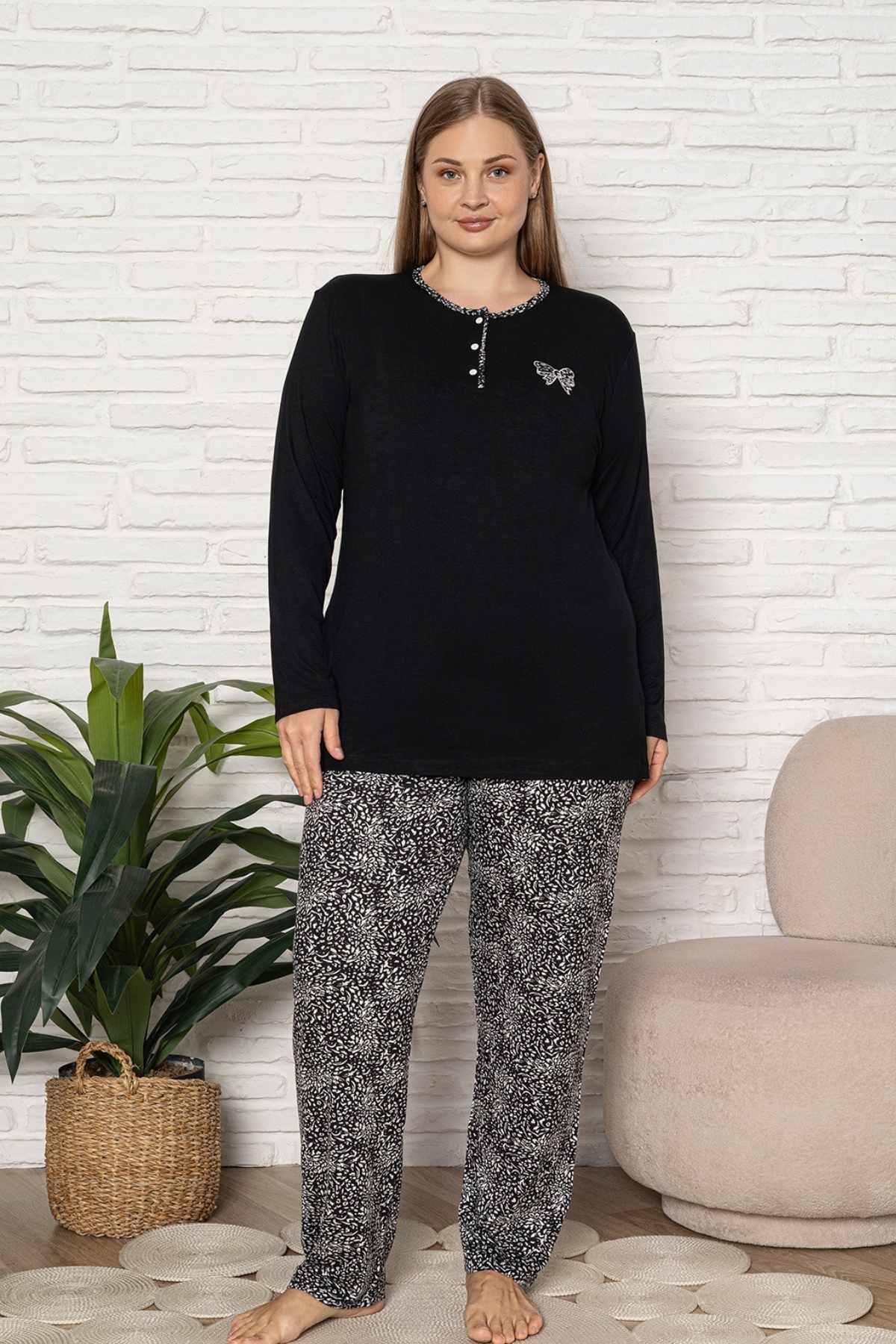 Büyük Beden Kadın Pijama Takımı - Siyah Etnik Desen Uzun Kol Likralı Kumaş 2921UYB