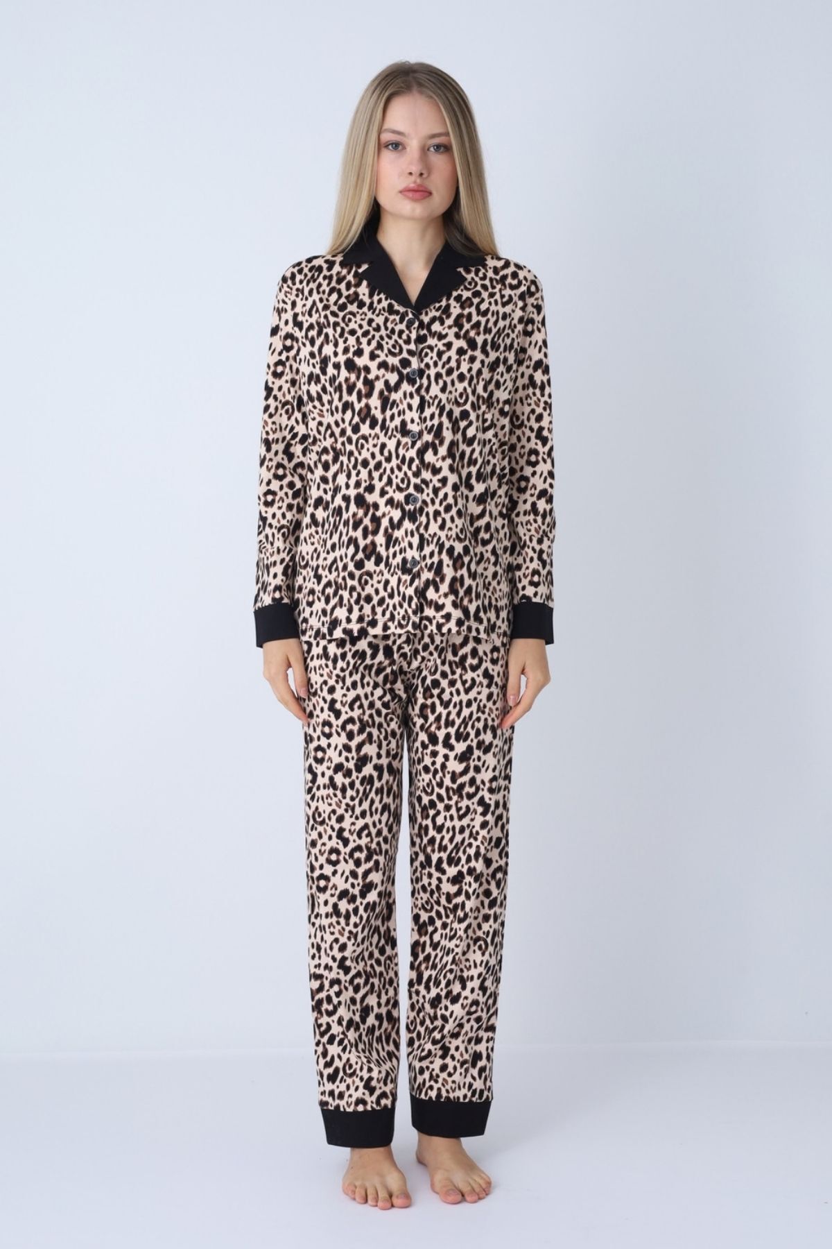 Kadın Pijama Takımı - Leopar Desenli Boydan Düğmeli % 100 Pamuk 2719UY